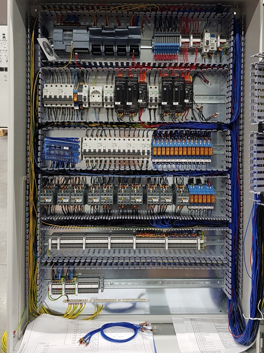 Фото 1. Модернизация ЦТП. Готовые шкафы управления