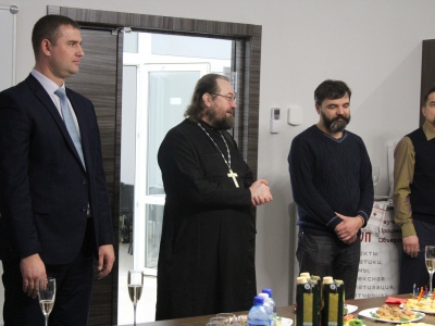 Фото 1. Торжественная встреча партнеров в день Юбилея