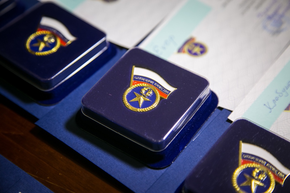 Фото 1. Награждены Почетными знаками «Отличник качества» лучшие работники НПО «Каскад-ГРУП»