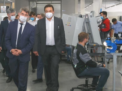 Фото 6. Визит врио Главы Чувашской Республики Олега Николаева