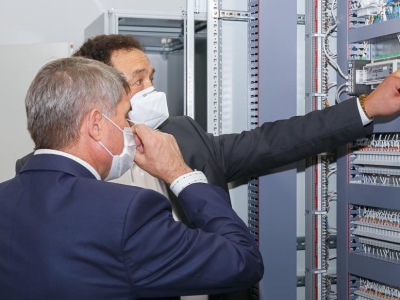 Фото 8. Визит врио Главы Чувашской Республики Олега Николаева