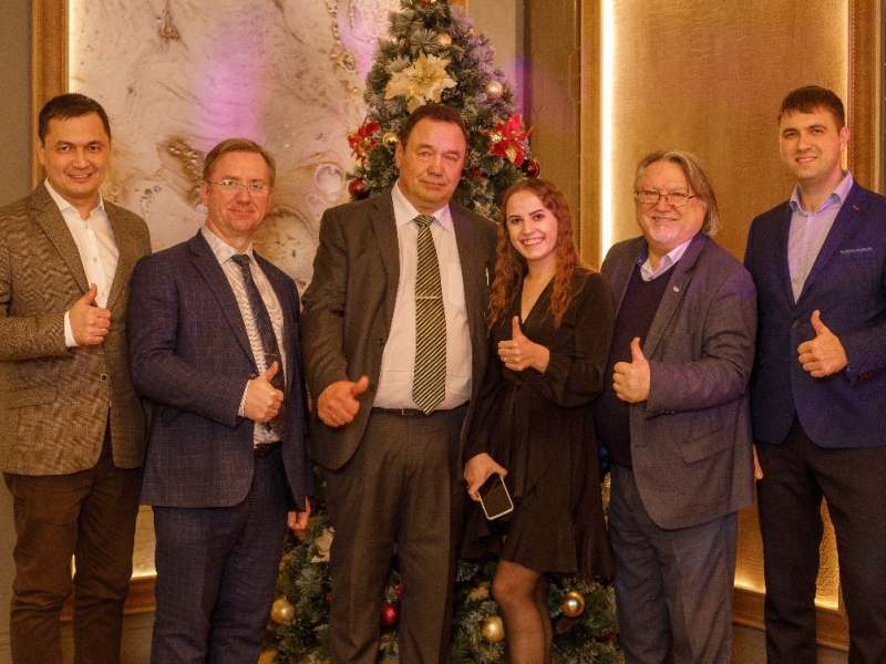 Фото 1. Подводя итоги, строим новые планы