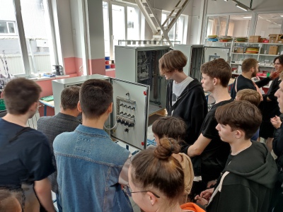 Фото 9. В Каскад-ГРУП провели экскурсию для будущих специалистов