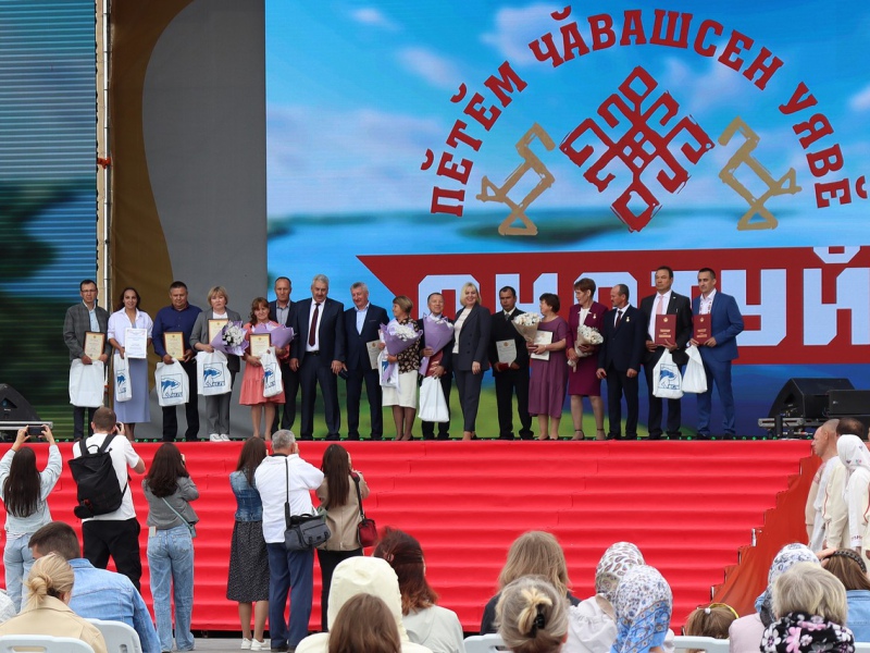 Фото 1. Награждены лучшие представители в своей профессии