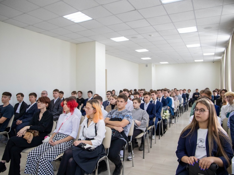 Фото 5. В Чебоксарском институте Московского политехнического университета отметили День знаний