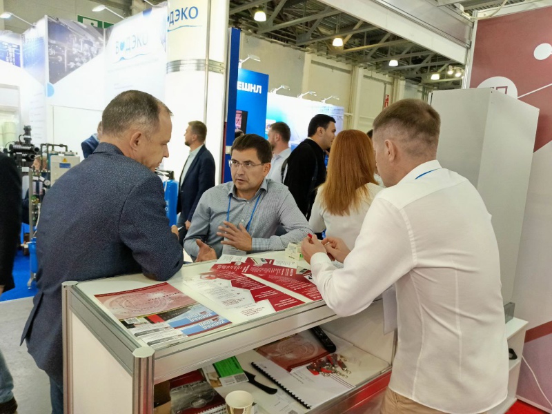 Фото 6. В выставочном центре «Крокус Экспо» начала работу выставка «ЭкваТэк-2023»