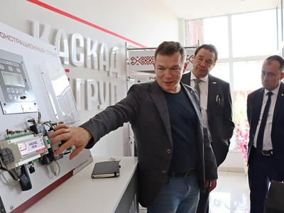 Фото 5. Налаживаем связи. Деловой визит представителей Донецкого национального технического университета Фото 5. Налаживаем связи. Деловой визит представителей Донецкого национального технического университета