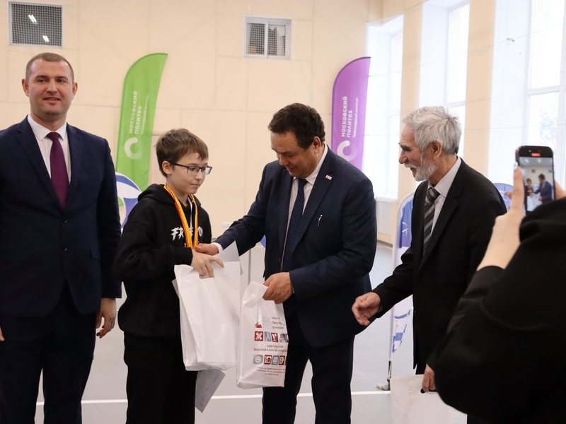 Фото 8. Поддержка молодежи – вклад в будущее