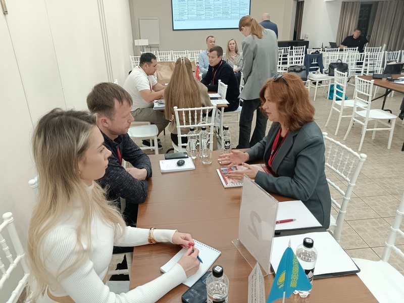 Фото 3. Специалисты НПО «Каскад-ГРУП» приняли участие в международной закупочной сессии