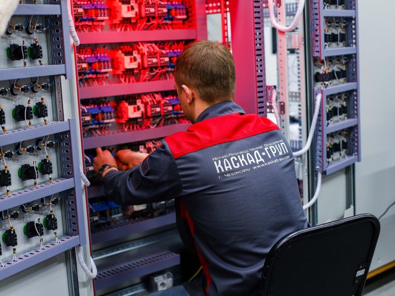 Фото 4. Комплектные шкафы автоматики cерии КША-01Р (для систем управления) Фото 4. Комплектные шкафы автоматики cерии КША-01Р (для систем управления)